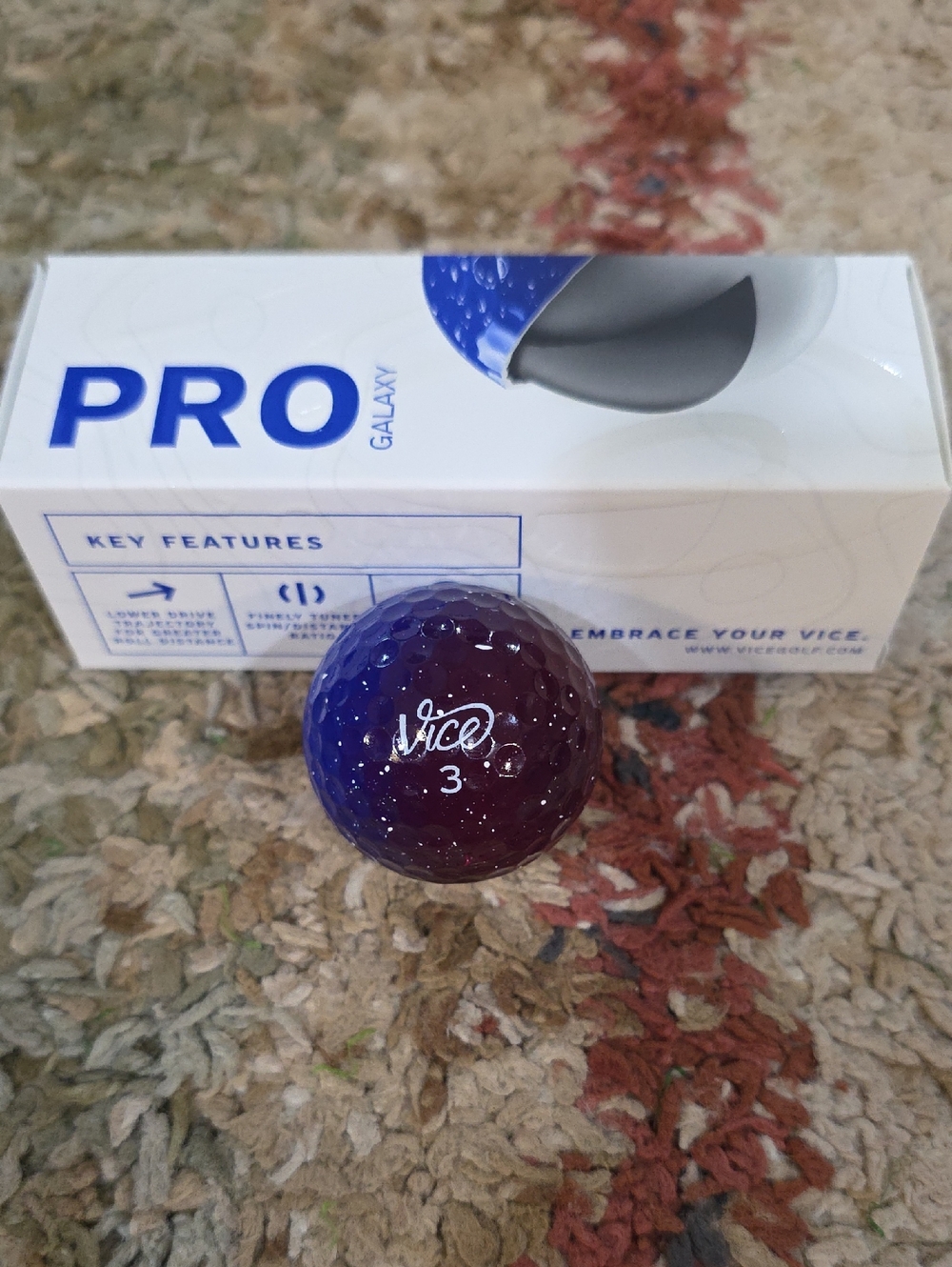Vice Pro Galaxy Golf Ball - Purple Ombre (3)